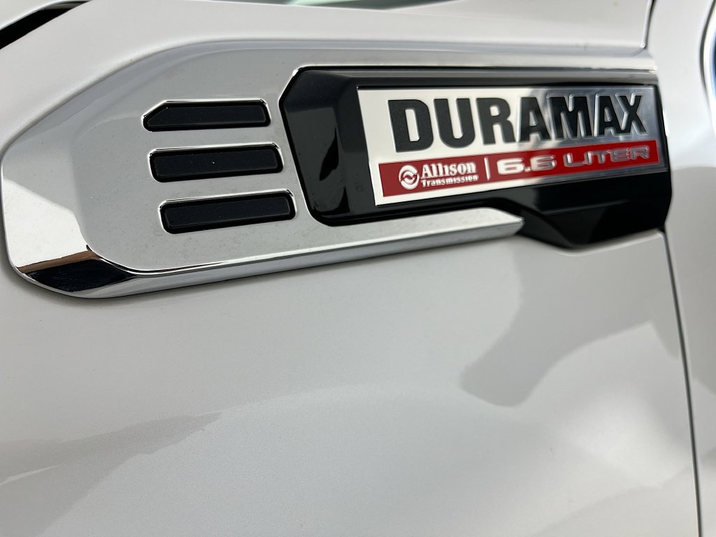 Used 2025 GMC Sierra 3500 Denali AWD/4WD image 38