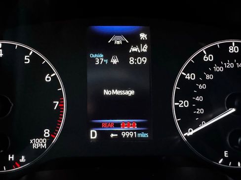 Certified 2024 Toyota Corolla Cross LE image 34