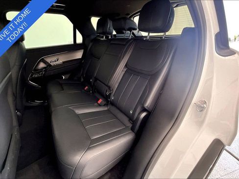 Used 2025 Land Rover Range Rover Sport SE AWD/4WD image 33