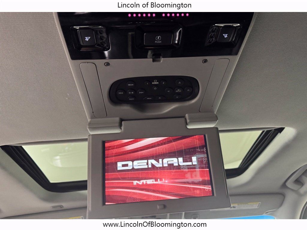 Used 2016 GMC Yukon Denali w/ Open Road Package AWD/4WD image 14