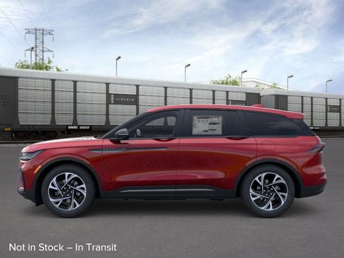 New 2026 Lincoln Nautilus Premier AWD/4WD image 3