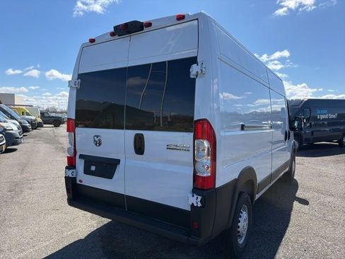 New 2026 RAM ProMaster 2500 image 4