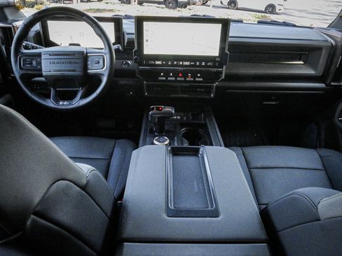 Used 2025 GMC Hummer EV 3X AWD/4WD image 29