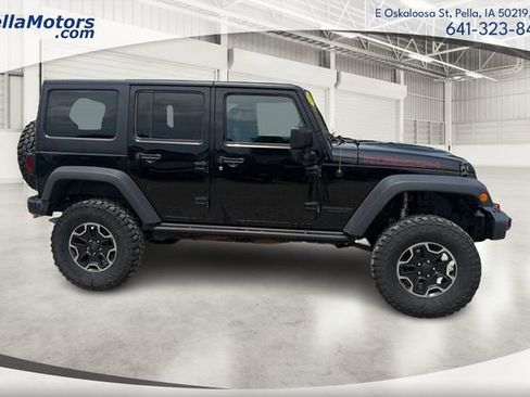 Used 2016 Jeep Wrangler Unlimited Rubicon AWD/4WD image 2