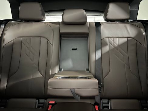 Used 2026 BMW X3 xDrive30 w/ Premium Package image 29