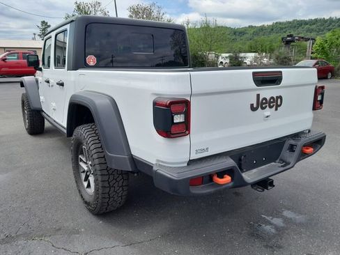 Used 2026 Jeep Gladiator Mojave AWD/4WD image 7