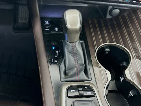 Used 2017 Lexus RX 350 AWD w/ Luxury Package image 25