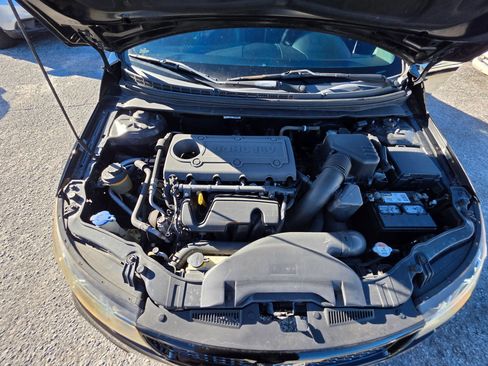 Used 2012 Kia Forte Koup SX w/ Tech Pkg image 20