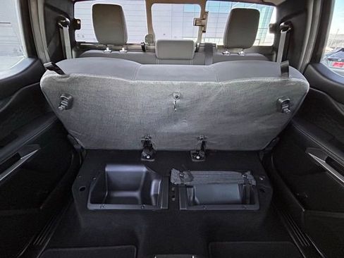 Used 2024 Ford Ranger XLT image 39