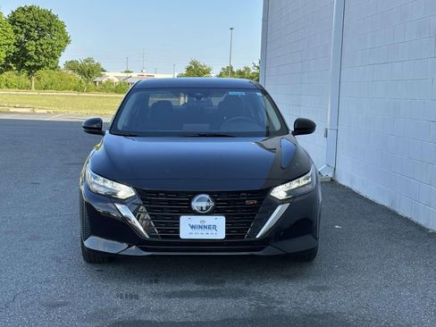 Used 2025 Nissan Sentra SR FWD image 8