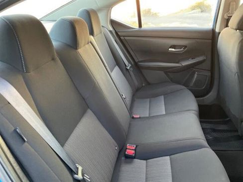 Used 2023 Nissan Sentra SV image 10