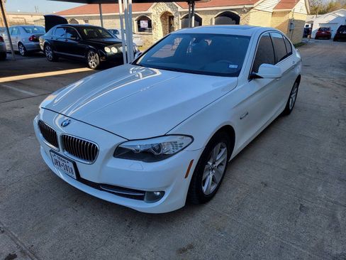 Used 2013 BMW 528i Sedan RWD image 3
