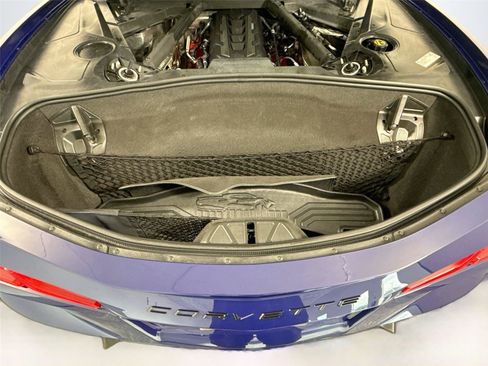 Used 2025 Chevrolet Corvette Stingray Preferred Cpe w/ 2LT RWD image 20