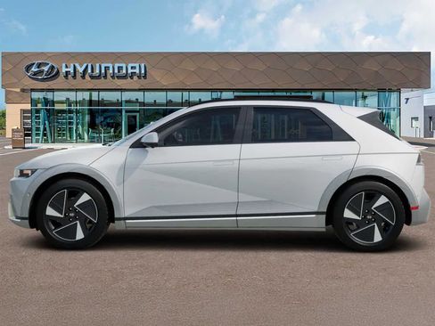 New 2026 Hyundai Ioniq 5 Limited image 4