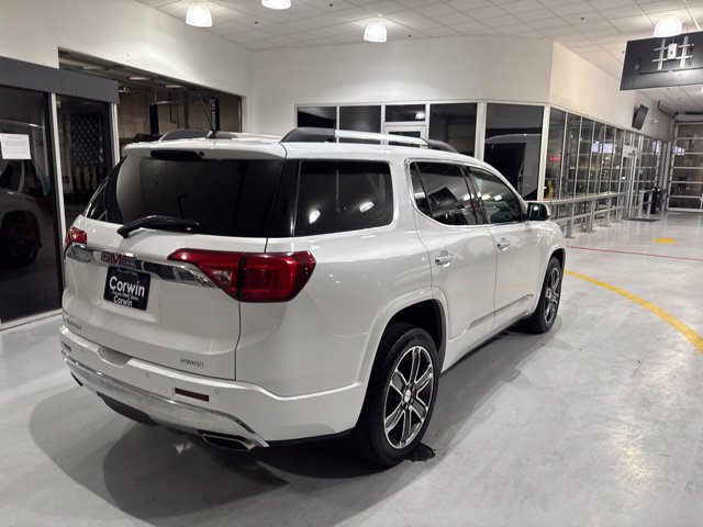 Used 2017 GMC Acadia Denali w/ Technology Package AWD/4WD image 9