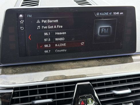 Used 2018 BMW 530i xDrive image 24