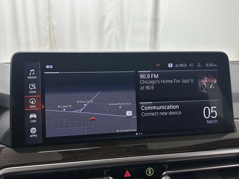 Used 2025 BMW X4 xDrive30i image 16