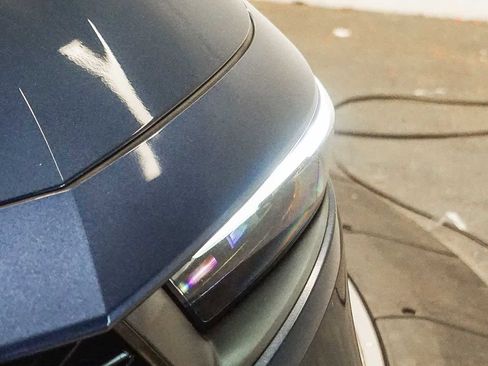 Used 2023 Honda Accord EX image 7