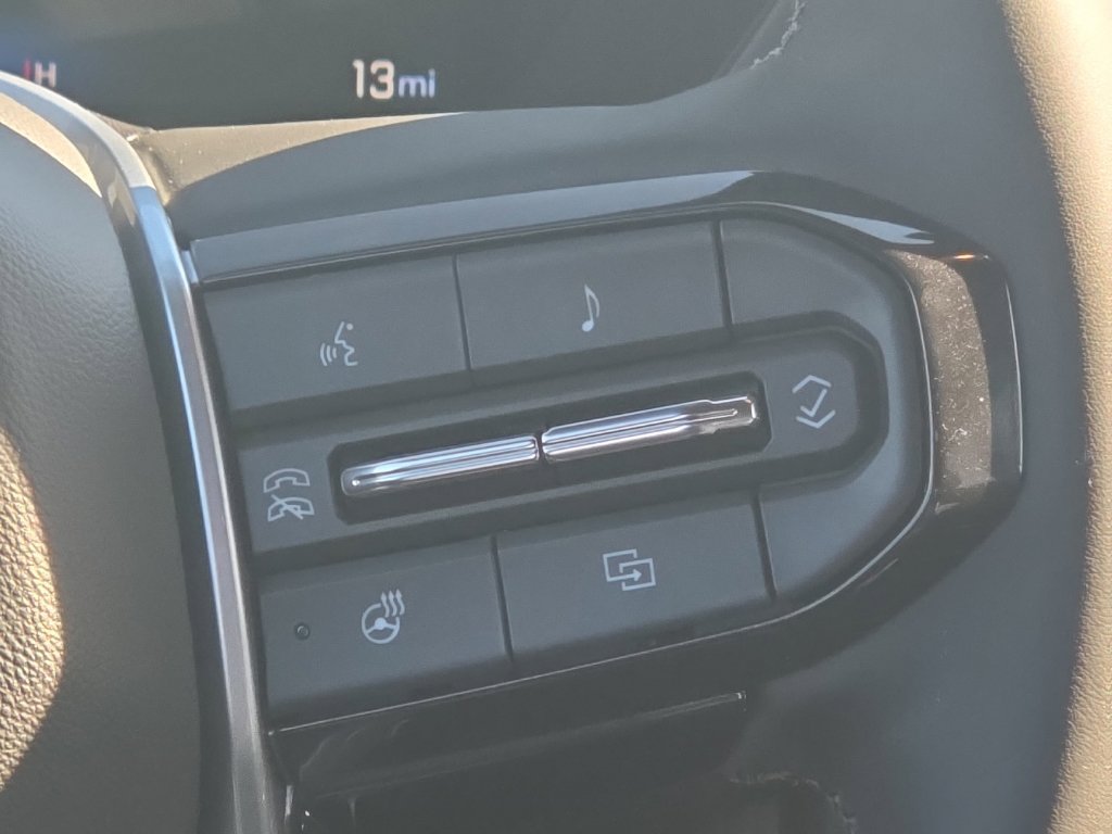New 2026 Chevrolet Colorado Trail Boss AWD/4WD image 12
