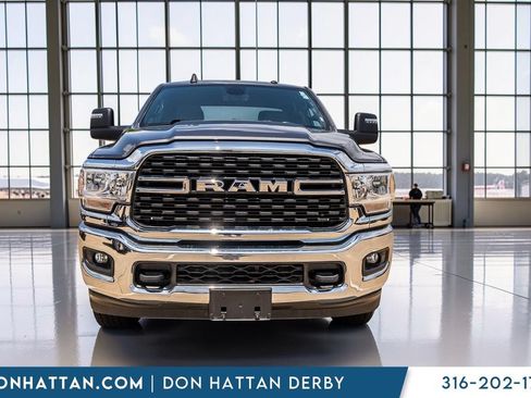 Used 2024 RAM 2500 Big Horn AWD/4WD image 30