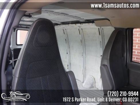 Used 2020 GMC Savana 2500 w/ Driver Convenience Package image 9