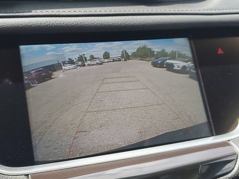 Used 2018 Cadillac XT5 Premium Luxury w/ Driver Assist Package AWD/4WD image 16