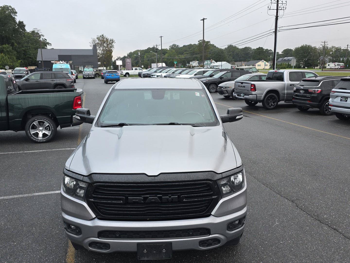 Used 2021 RAM 1500 Big Horn AWD/4WD image 3