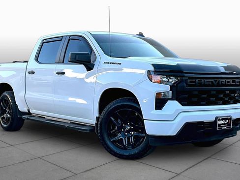 Used 2024 Chevrolet Silverado 1500 Custom w/ LPO, Dark Essentials Package AWD/4WD image 3