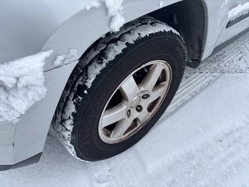 Used 2009 Jeep Grand Cherokee Laredo image 9