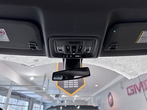 Certified 2023 GMC Sierra 3500 Denali image 27