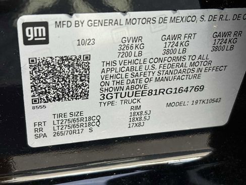 Used 2024 GMC Sierra 1500 AT4 w/ Technology Package AWD/4WD image 35