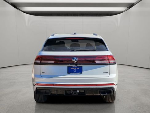New 2026 Volkswagen Atlas Cross Sport SEL R-Line AWD/4WD image 2