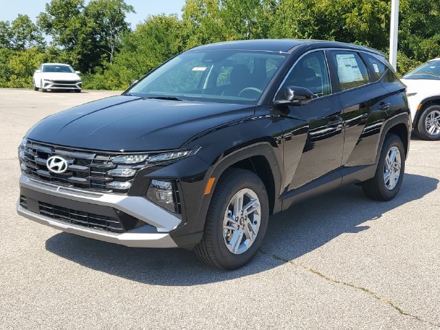 New 2026 Hyundai Tucson SE AWD/4WD image 2