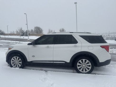 Certified 2021 Ford Explorer King Ranch w/ Premium Technology Package image 4