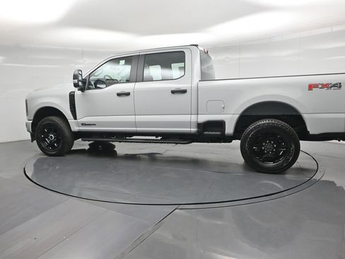 New 2026 Ford F250 XL w/ STX Appearance Package AWD/4WD image 5
