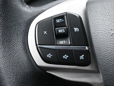 Used 2024 Ford Explorer XLT w/ Equipment Group 202A image 6