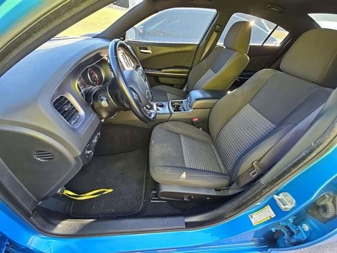 Used 2023 Dodge Charger SXT w/ Cold Weather Package image 9