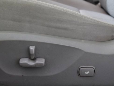 Used 2012 Subaru Forester 2.5X Premium image 11