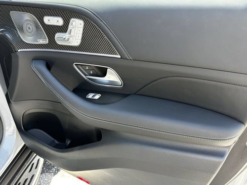 Certified 2025 Mercedes-Benz GLS 63 AMG 4MATIC image 16