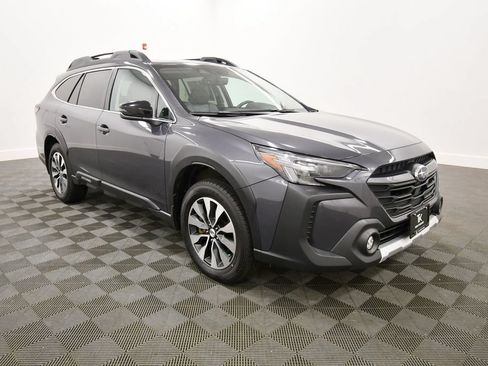 Used 2024 Subaru Outback Limited AWD/4WD image 10