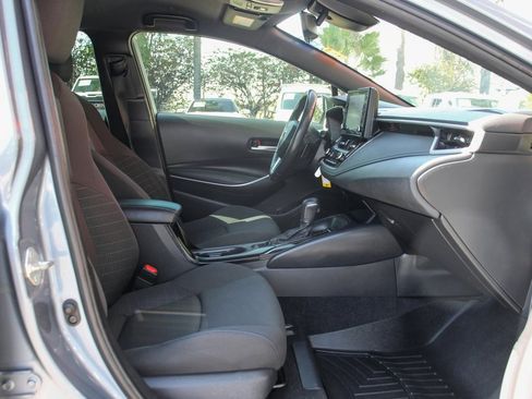 Used 2022 Toyota Corolla SE image 37