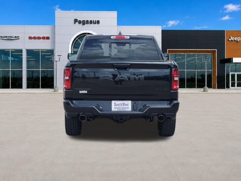 New 2026 RAM 1500 Laramie AWD/4WD image 8