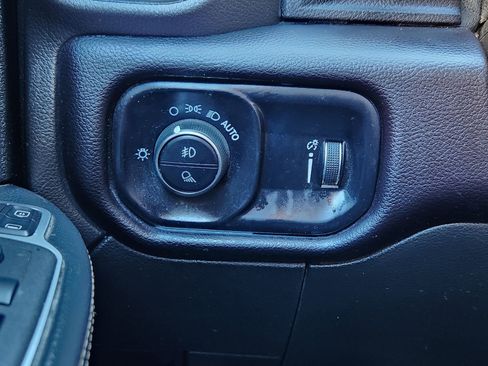 Used 2024 RAM 2500 Big Horn w/ Off Road Package image 24