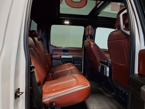 Used 2019 Ford F350 Platinum w/ Platinum Ultimate Package image 11