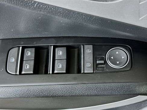 Used 2024 Kia Soul LX w/ Option Group 015 image 15