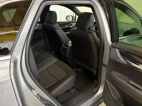 Used 2024 Cadillac XT5 Premium Luxury w/ LPO, Floor Liner Package AWD/4WD image 15
