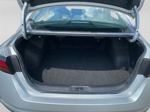 Used 2024 Nissan Altima 2.5 SV w/ SV Premium Package FWD image 26