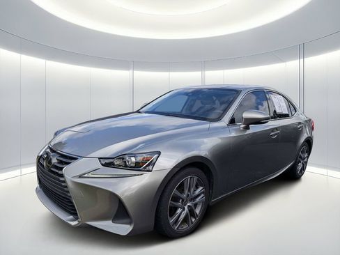Used 2019 Lexus IS 300 w/ Accessory Package RWD image 5