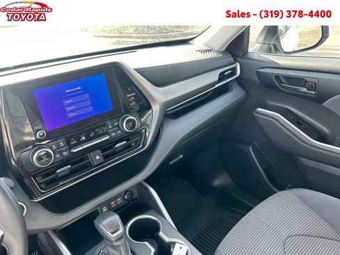 Certified 2023 Toyota Highlander LE image 19