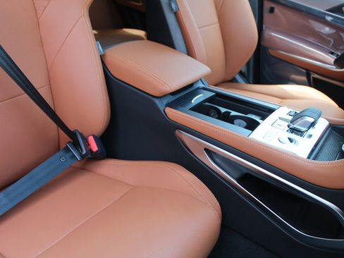 New 2026 Jaguar F-PACE R-Dynamic S AWD/4WD image 3